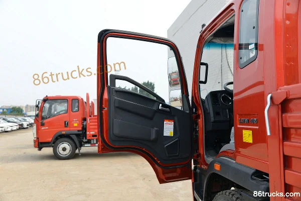 Sinotruk HOWO Hanjiang 170 ch 4X2(6 roues) camion porteur à ridelles 5,2 m cabine avec couchette (1) | 86Trucks