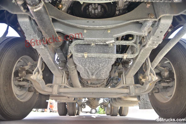 Sinotruk HOWO T7H heavy truck 480 hp 6X4(10 wheels) tractor truck (Sinotruk 12-speed) Chassis (1) | 86Trucks
