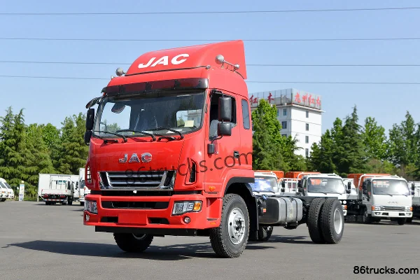 JAC Dewos V9 Grand Taureau d'Or 220 ch 4X2(6 roues) 6,8 m camion porteur fourgon (toit surélevé) Extérieur (3) | 86Trucks