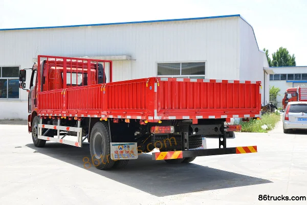 FAW Jiefang J6L medium truck Super Value Edition 180 hp 4X2(6 wheels) 6.2m flatbed truck Body (3) | 86Trucks