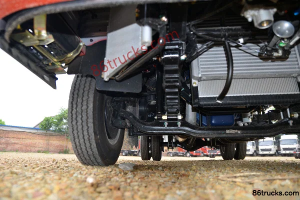 Sinotruk HOWO Dream Classic 116hp 4X2(6 wheels) 4.15m single row stake truck Chassis (2) | 86Trucks