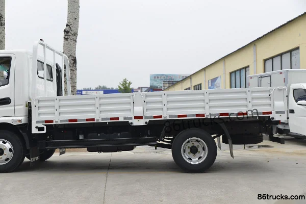 Feidi V3 137 hp 4X2(6 wheels) 8-speed 4.15m single-row flatbed light truck Body (2) | 86Trucks