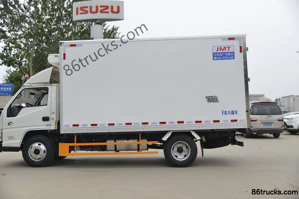 JMC Shunda Wide Body 122 hp 4X2(6 wheels) 4.13 m refrigerated truck (China VI) (1) | 86Trucks
