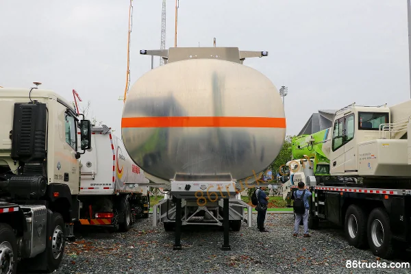 Auman Hailimeida Oil Tank Semi-trailer tanker semi-trailer