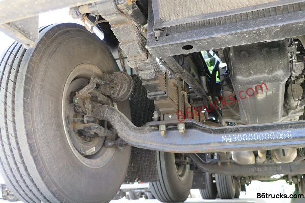 Foton Auman Planet 350 hp 8X4(12 wheels) 7.99 m³ concrete mixer truck (China VI) (Leisa brand) Chassis (2) | 86Trucks