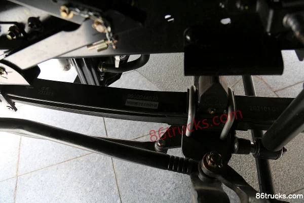 FARIZON Xingzhi H8E 4.495T 4.14m Single Row Pure Electric Box Light Truck 4X2(6 wheels) Chassis (3) | 86Trucks