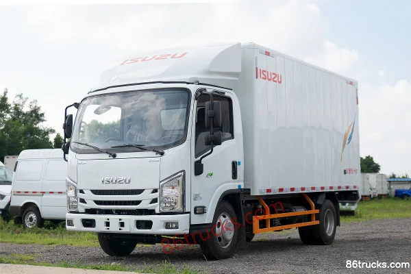 Jiangxi Isuzu Yifang EC5 Standard Edition 116 hp 4X2(6 wheels) 4.2m single-row van truck (China VI) Exterior (3) | 86Trucks