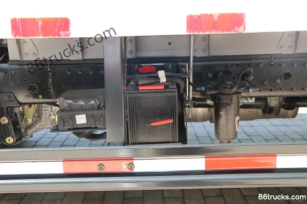 Foton Auman New Jieyun Youth Edition High Power Version 132hp 4X2(6 wheels) 4.14m single-row van light truck (China VI) Chassis (1) | 86Truc