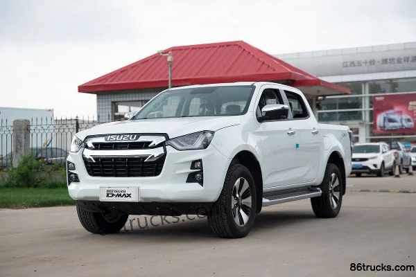 Jiangxi Isuzu D-MAX 2018 X-POWER Edition 3.0T Diesel 4WD Manual Double Cab Pickup (3) | 86Trucks