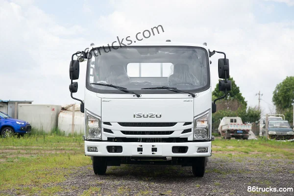 Jiangxi Isuzu Yifang ES7 170hp 4X2(6 wheels) 4.17m single-row stake light truck (China VI) Exterior (2) | 86Trucks