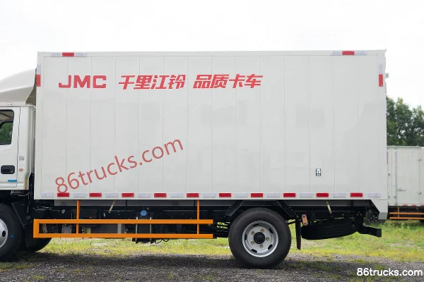 JMC New Shunda Wide Body Special Edition 129hp 4X2(6 wheels) 4.07m single-row box light truck (China VI) (2) | 86Trucks