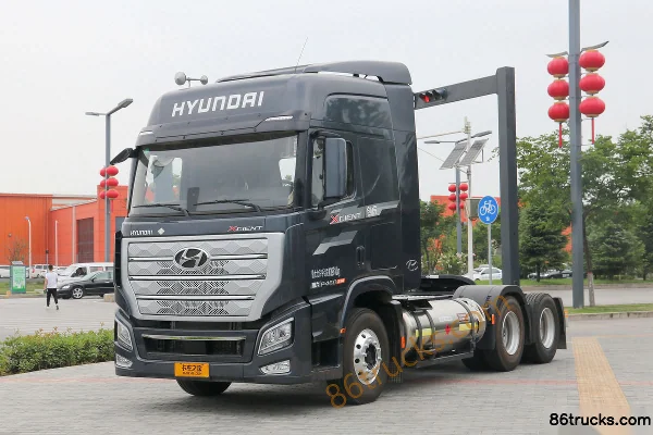 Hyundai Commercial Vehicle New Generation Xcient 460 hp 6X4(10 wheels) LNG Tractor Truck (China VI) (Tandis 12-speed) Exterior (3) | 86Truck