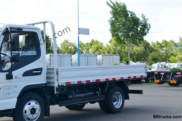 JAC Junling E3 95 ch 4X2(6 roues) Camion léger à ridelles simple cabine 3,7 m (China VI) Carrosserie (1) | 86Trucks