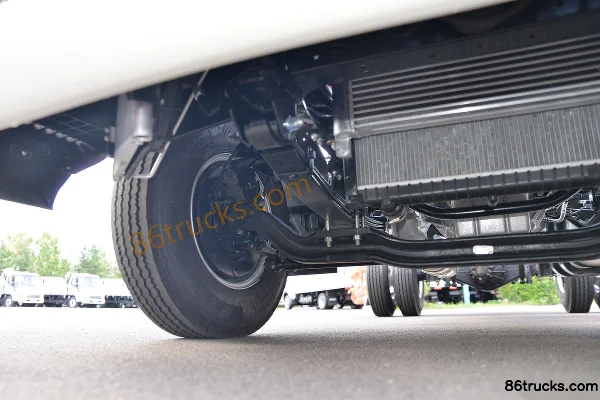 JAC Junling A8 150ch 4X2(6 roues) 4.15m cabine simple fourgon (China VI) Châssis (3) | 86Trucks
