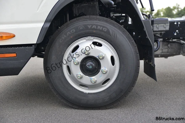 JAC Junling A8 150ch 4X2(6 roues) 4.15m cabine simple fourgon (China VI) Châssis (2) | 86Trucks