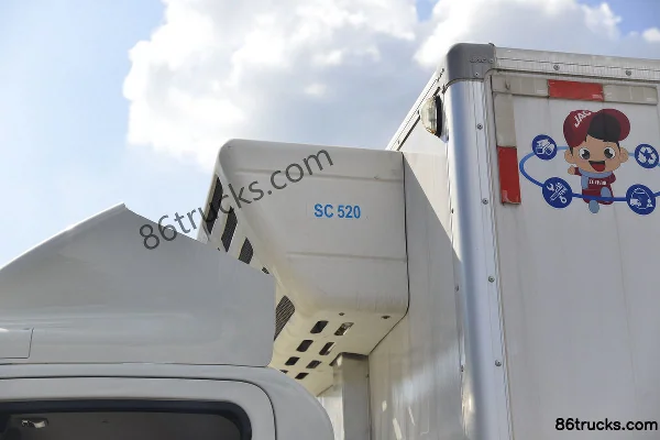 JAC Junling A8 160 hp 4X2(6 wheels) 4.015m Refrigerated Truck (China VI) Body (3) | 86Trucks