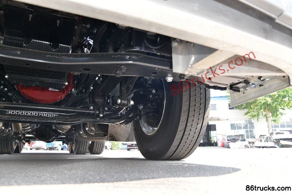 JAC Gallop K7 Heavy Truck 490hp 6X4(10 wheels) AMT Automatic Tractor Truck (China VI) Chassis (3) | 86Trucks