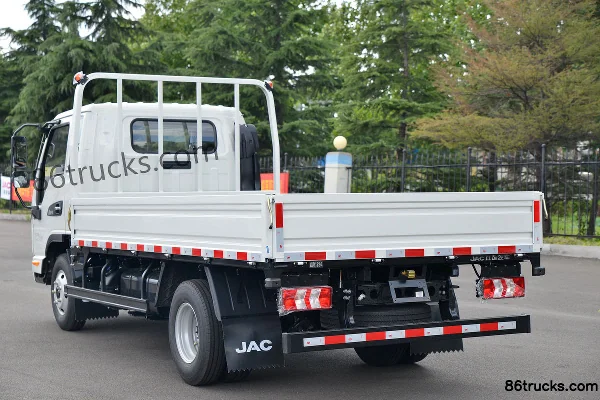 JAC Kangling J5 132hp 4X2(6 wheels) 3.85m half-row flatbed light truck (China VI) Body (3) | 86Trucks