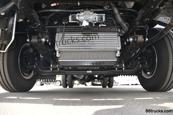 JAC Kangling J5 130 hp 4X2(6 wheels) 4.15m single-row van truck (China VI) Chassis (1) | 86Trucks