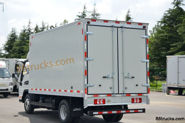 JAC Kangling J5 130 hp 4X2(6 wheels) 4.15m single-row van truck (China VI) Body (3) | 86Trucks