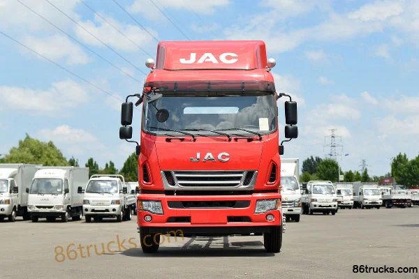 JAC Dewos V9 195 hp 4X2(6 wheels) 8.2m van cargo truck (China VI) Exterior (2) | 86Trucks