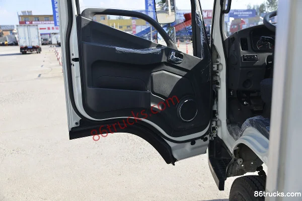 Foton Times H2 115hp 4X2(6 wheels) 4.15m Single Row Cargo Light Truck Cab (2) | 86Trucks