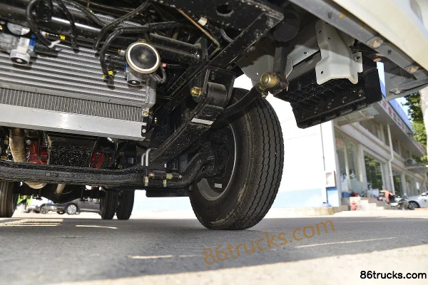 Foton Times H2 115hp 4X2(6 wheels) 4.15m Single Row Cargo Light Truck Chassis (3) | 86Trucks