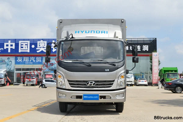 Hyundai Commercial Vehicle Hongtu 500 156hp 4X2(6 wheels) 4.165m Single Row Stake Light Truck Exterior (2) | 86Trucks
