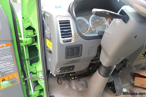 Feidi Hongrui T Series 110hp 4X2(6 wheels) 3.5m Dump Truck (China VI) Cab (3) | 86Trucks