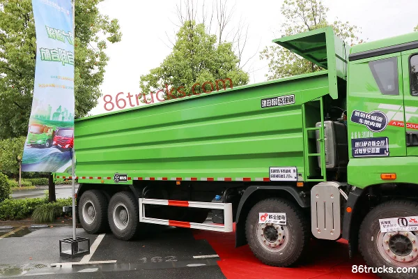 FAW Jiefang Qingdao JH6 Heavy Truck 410 hp 8X4(12 wheels) 5.8m LNG Dump Truck Body (2) | 86Trucks