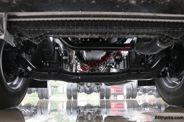 Dongfeng Commercial Vehicle Tianjin KR 260hp 4X2(6 wheels) 9.8m Van Cargo Truck (China VI) Chassis (2) | 86Trucks