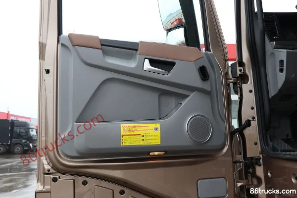 Dongfeng Commercial Vehicle Tianlong Flagship KX 600 ch 6X4(10 roues) tracteur routier Cabine (3) | 86Trucks