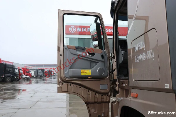 Dongfeng Commercial Vehicle Tianlong Flagship KX 600 ch 6X4(10 roues) tracteur routier Cabine (1) | 86Trucks