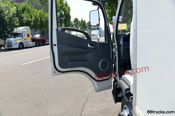 JAC Junling V6 150 ch 4X2(6 roues) camion porteur fourgon cabine simple 4,15 m (China VI) (2) | 86Trucks
