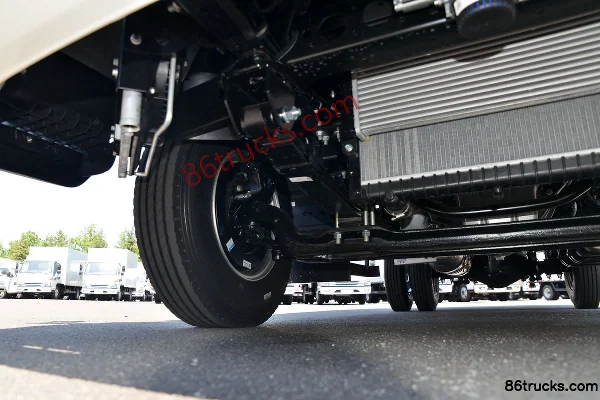 JAC Junling V6 150 ch 4X2(6 roues) camion porteur fourgon cabine simple 4,15 m (China VI) Châssis (2) | 86Trucks