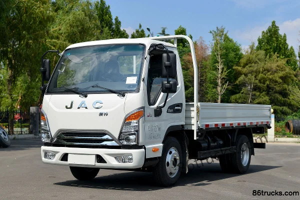 JAC Kangling J3 95 ch 4X2(6 roues) camion léger à ridelles cabine simple 3,7 m (China VI) Extérieur (3) | 86Trucks