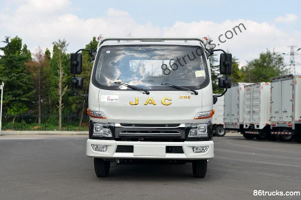 JAC Shuailing E 131 ch 4X2(6 roues) 4,22 m camion léger à ridelles, cabine simple (China VI) Extérieur (2) | 86Trucks