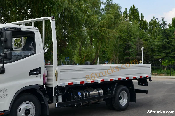 JAC Shuailing E 131 ch 4X2(6 roues) 4,22 m camion léger à ridelles, cabine simple (China VI) Carrosserie (1) | 86Trucks