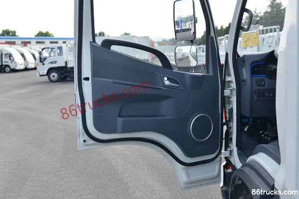 JAC Shuailing E Medium Body 130 hp 4X2(6 wheels) 4.15m Single Row Van Light Truck (China VI) Cab (2) | 86Trucks