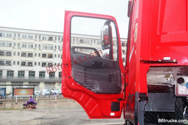 Dongfeng T7 version Zhiling 400 ch 6X4(10 roues) tracteur routier Cabine (1) | 86Trucks