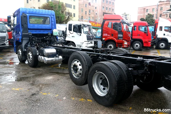 Sanhuan Shitong Haolong Comfort Edition 270hp 8X2(10 wheels) 7.6m Flatbed Cargo Truck (Rear Axle 457 Wide Brake) Exterior (3) | 86Trucks