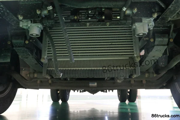 SHACMAN Commercial Vehicle Xuande Yi9 Speed Transport Edition 156 hp 4X2(6 wheels) 4.15m Refrigerated Truck (China VI) Chassis (1) | 86Truck