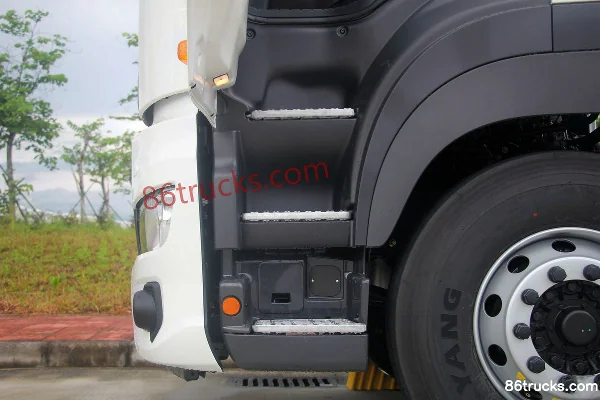 GAC HINO 700 Zhizhen camion lourd 450 ch 6X4(10 roues) tracteur routier pour matières dangereuses (China VI) Cabine (2) | 86Trucks