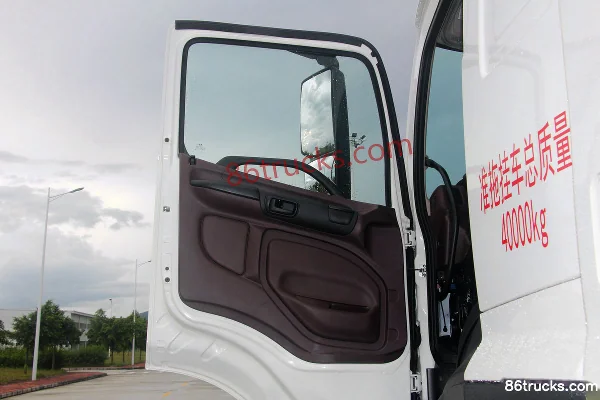 GAC HINO 700 Zhizhen camion lourd 450 ch 6X4(10 roues) tracteur routier pour matières dangereuses (China VI) Cabine (1) | 86Trucks