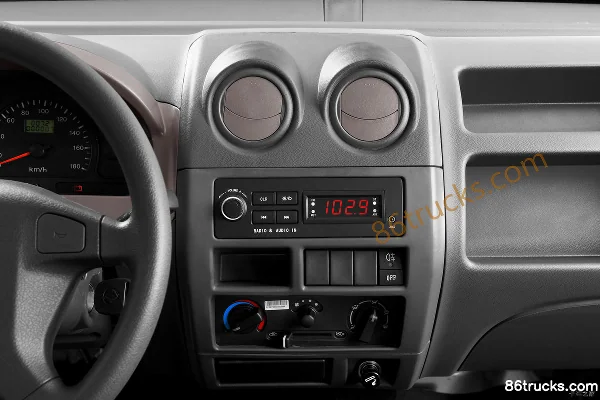 Dongfeng K07S 2018 Model Classic Edition 88 hp 1.2L Van Cab (2) | 86Trucks