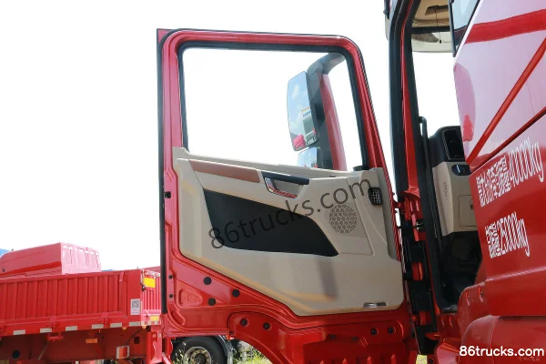 SHACMAN Delong X5000 480 hp 6X4(10 wheels) Tractor Truck (Axle Ratio 3.7) (China VI) Cab (2) | 86Trucks