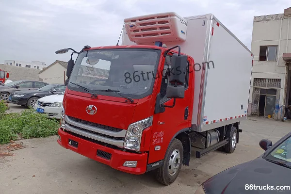 Yuejin Chaoyun C500 130 ch 4X2(6 roues) camion frigorifique 4 m Extérieur (3) | 86Trucks