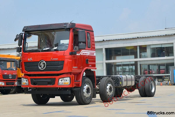 SHACMAN Delong L3000 Flagship Edition 245 hp 6X2(8 wheels) 8.7m Stake Cargo Truck (China VI) Exterior (3) | 86Trucks