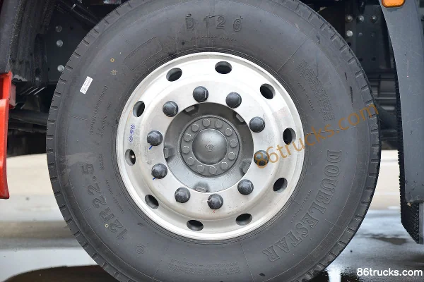 Sinotruk HOWO Max Heavy Truck Flagship Edition 550 hp 6X4(10 wheels) AMT Automatic Tractor Truck (China VI) Chassis (3) | 86Trucks