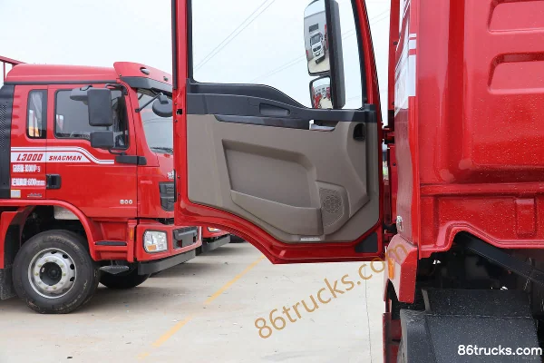 SHACMAN Delong L5000 Classic Edition 270 hp 4X2(6 wheels) 6.8m AMT automatic flatbed cargo truck (China VI) Cab (3) | 86Trucks